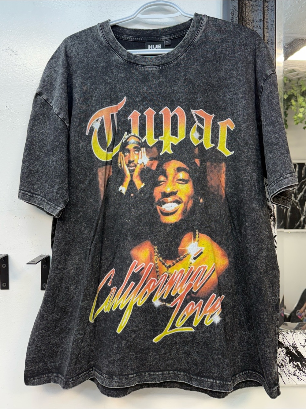 Tupac 'California Love' Vintage-Style Graphic Tee - Black Wash